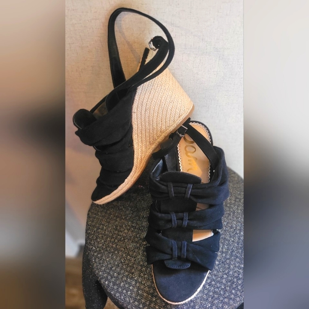 EUC Sam Edelman black wedged sandals Size 10 - Picture 2 of 5
